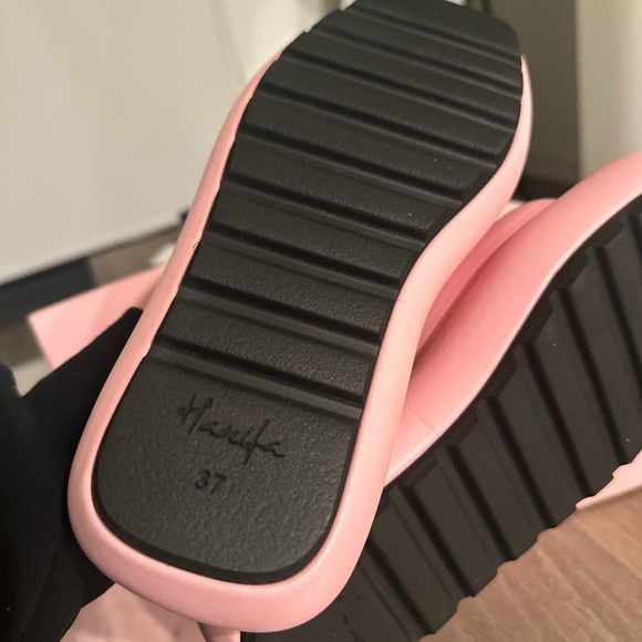 BRAND NEW Hanifa Sandals w/ box and dust bag. - Picture 4 of 4